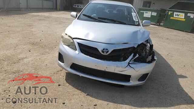 TOYOTA COROLLA 2013 - 5YFBU4EEXDP123230