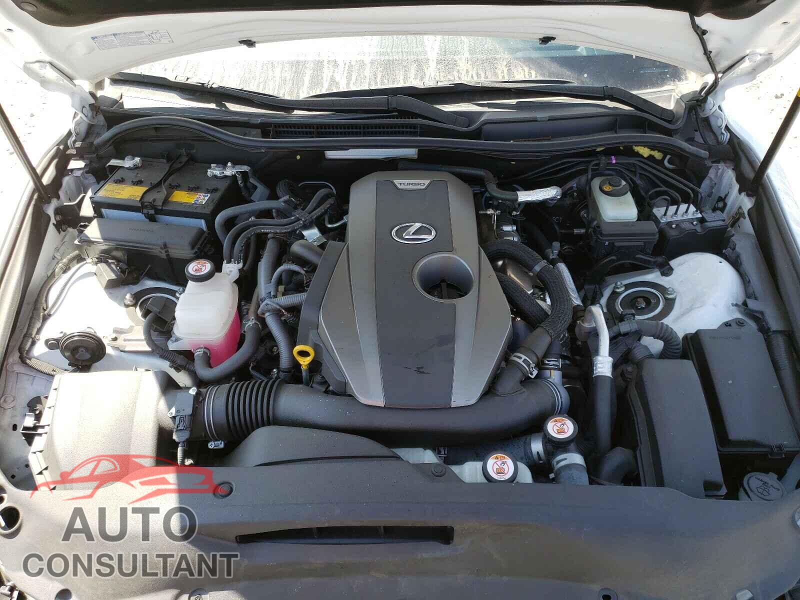 LEXUS IS 2018 - JTHBA1D28J5068220