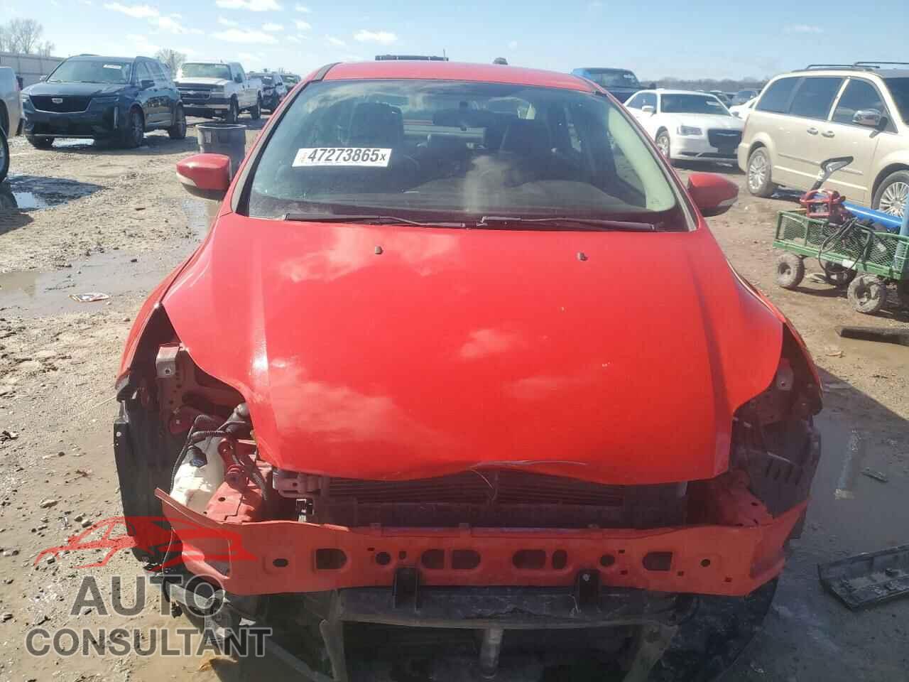 FORD FOCUS 2014 - 1FADP3F28EL261167
