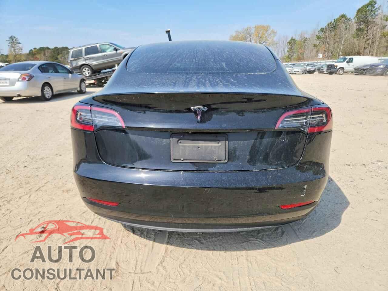 TESLA MODEL 3 2022 - 5YJ3E1EA4NF191355