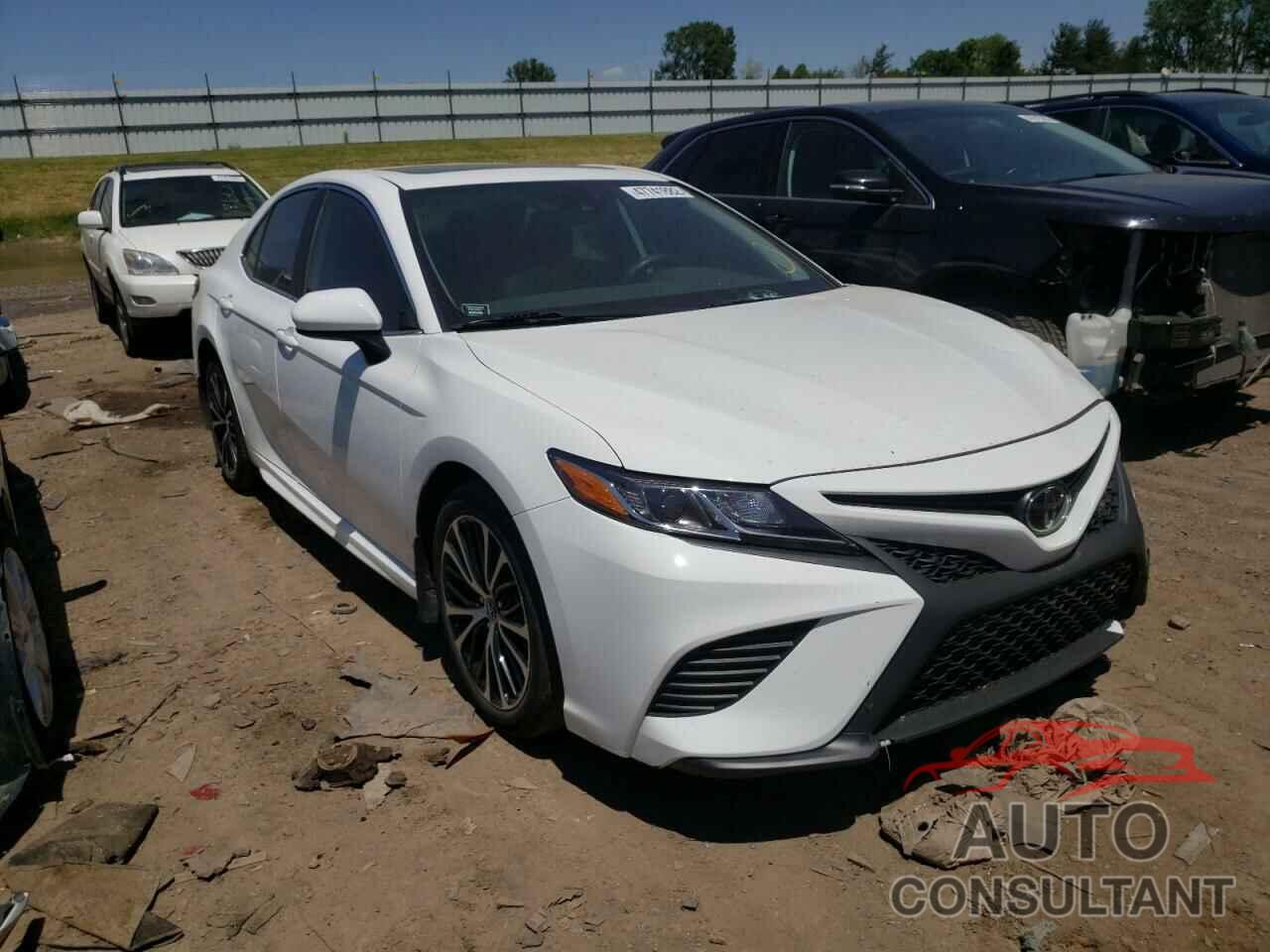 TOYOTA CAMRY 2019 - 4T1B11HK2KU835574