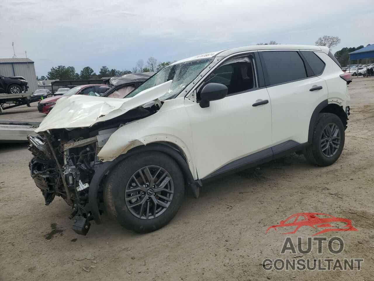 NISSAN ROGUE 2023 - 5N1BT3AA5PC811872