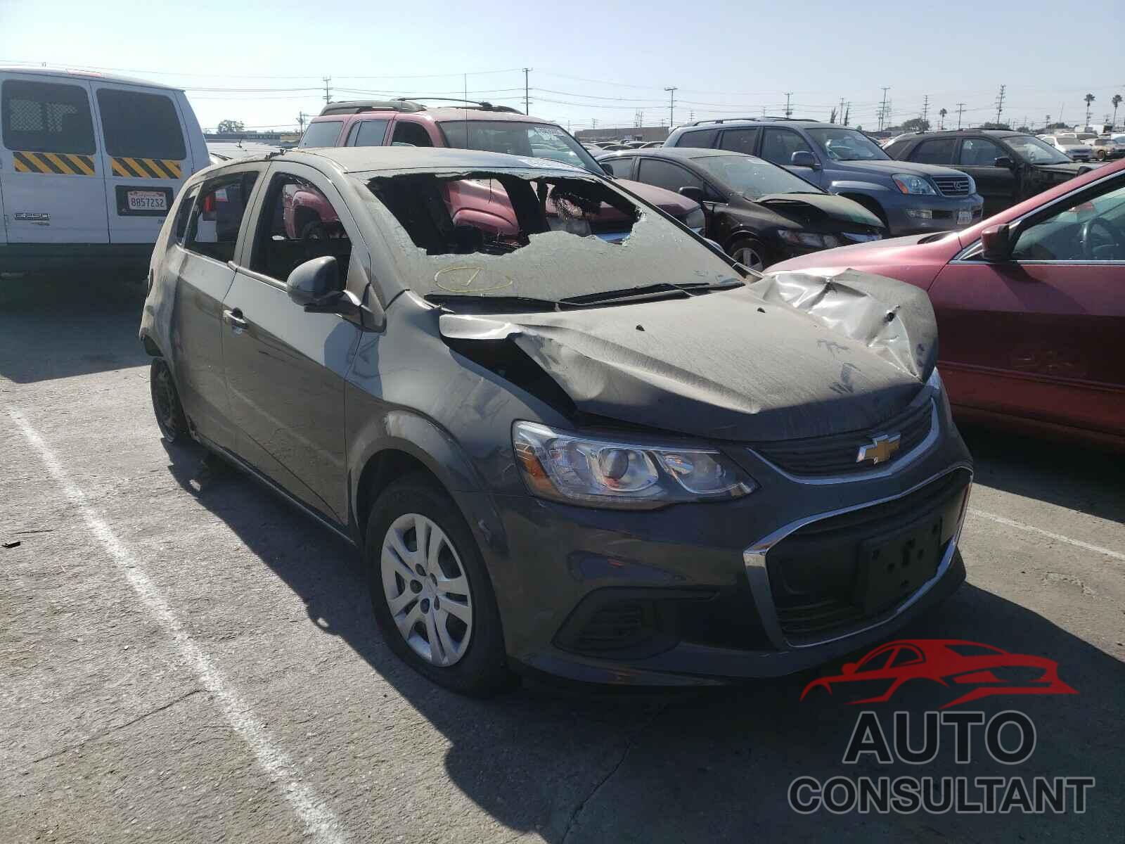 CHEVROLET SONIC 2020 - 1G1JG6SB4L4112596