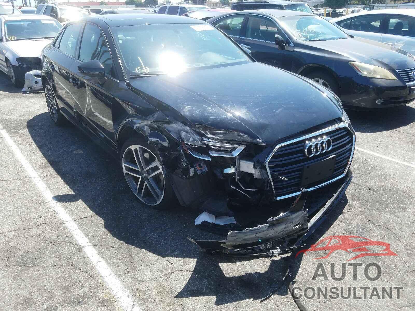 AUDI A3 2018 - WAUAUGFF7J1030747