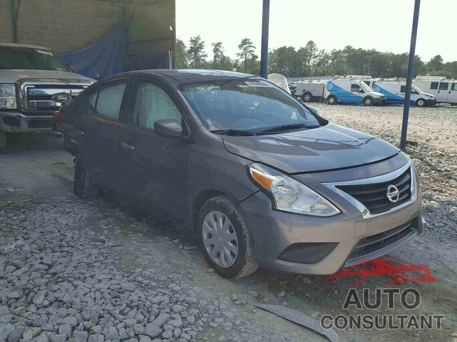 NISSAN VERSA 2017 - 3N1CN7AP5HL829344