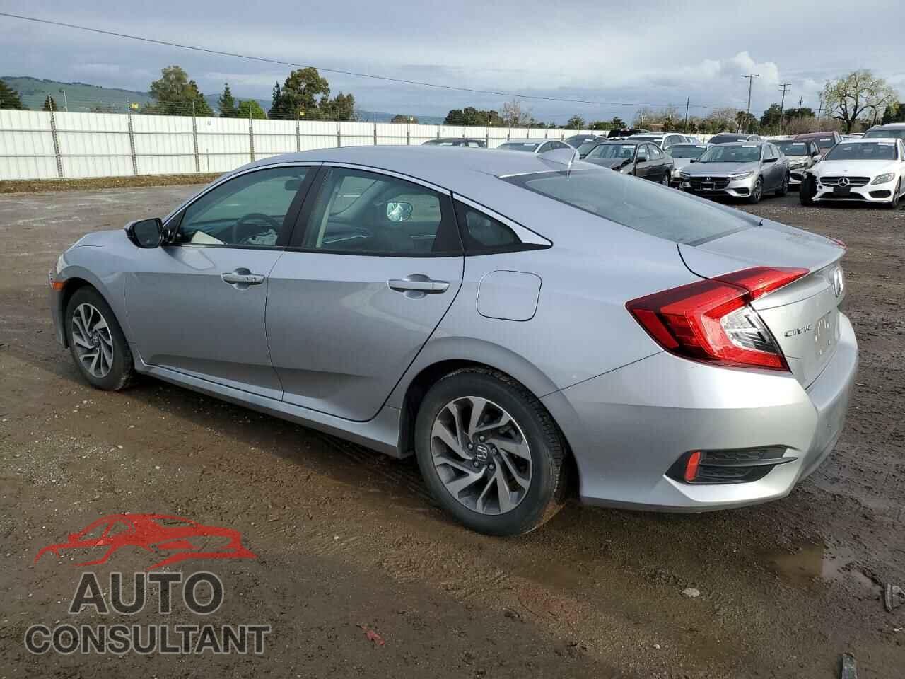 HONDA CIVIC 2018 - 2HGFC2F73JH547828