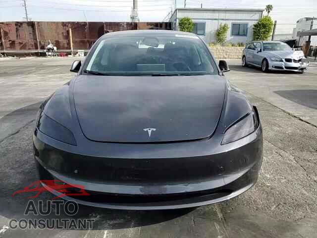 TESLA MODEL 3 2025 - 5YJ3E1EA5SF030864