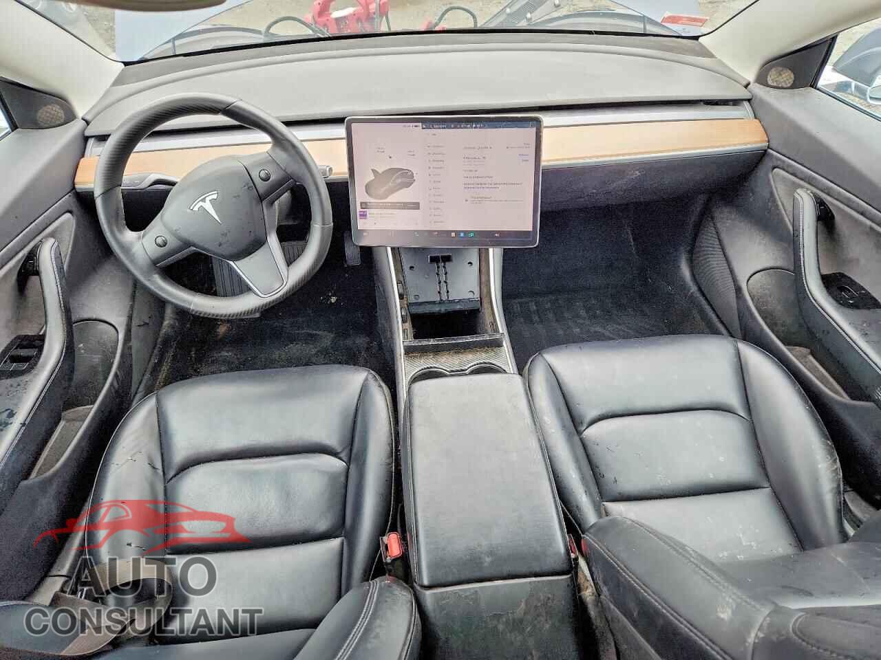 TESLA MODEL 3 2019 - 5YJ3E1EB4KF477291