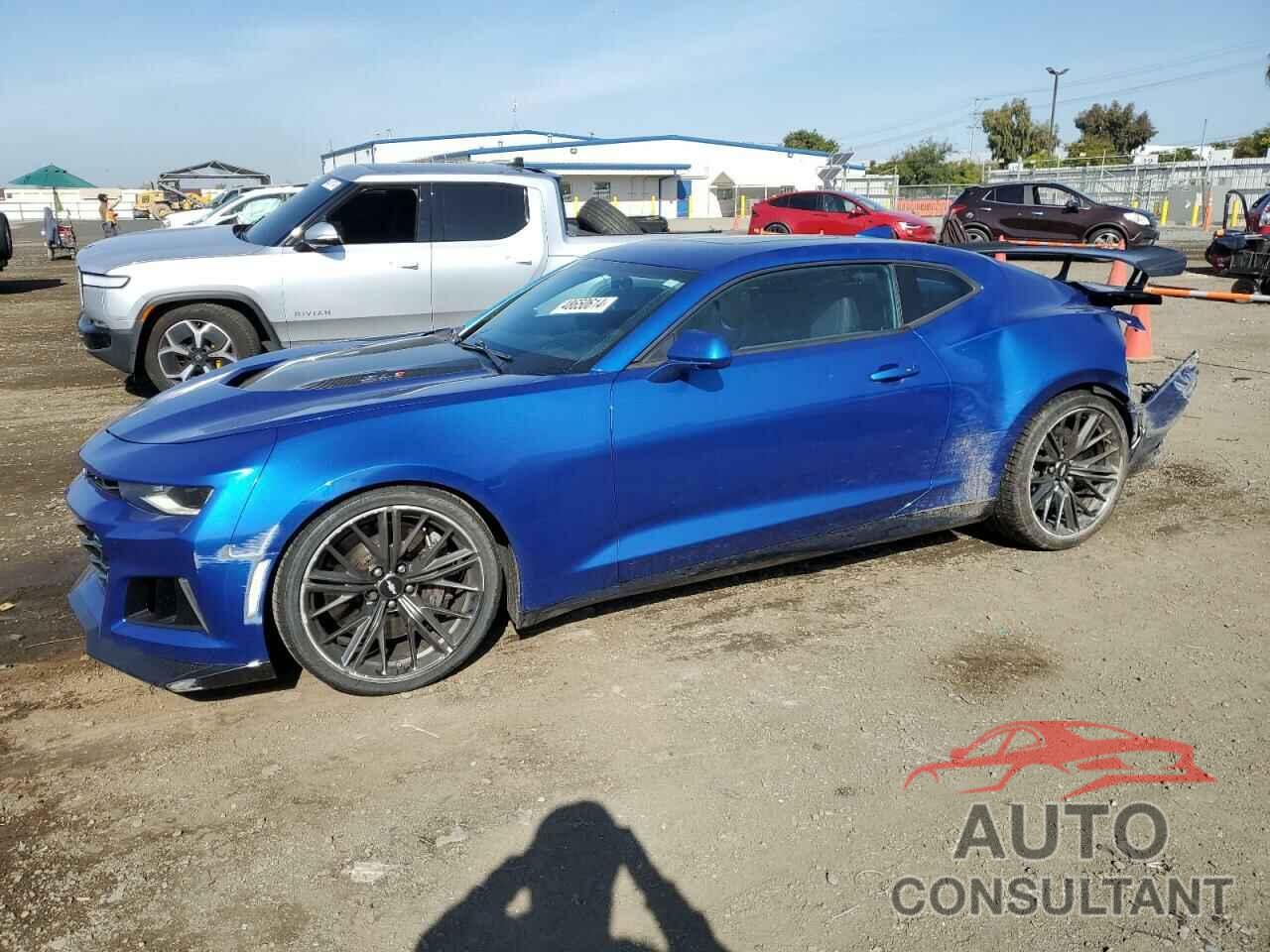 CHEVROLET CAMARO 2018 - 1G1FK1R68J0172661