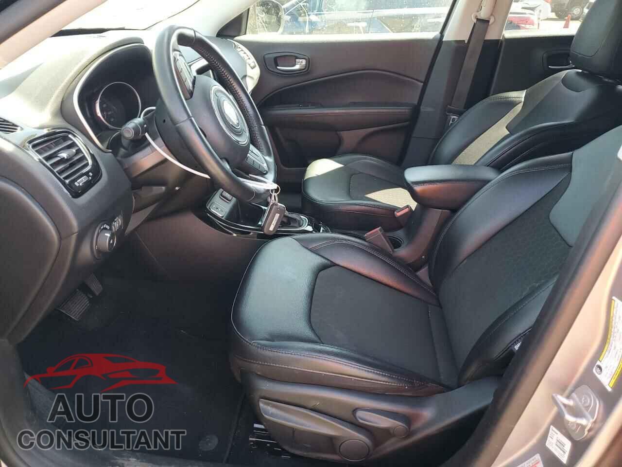 JEEP COMPASS 2019 - 3C4NJCBB1KT835159