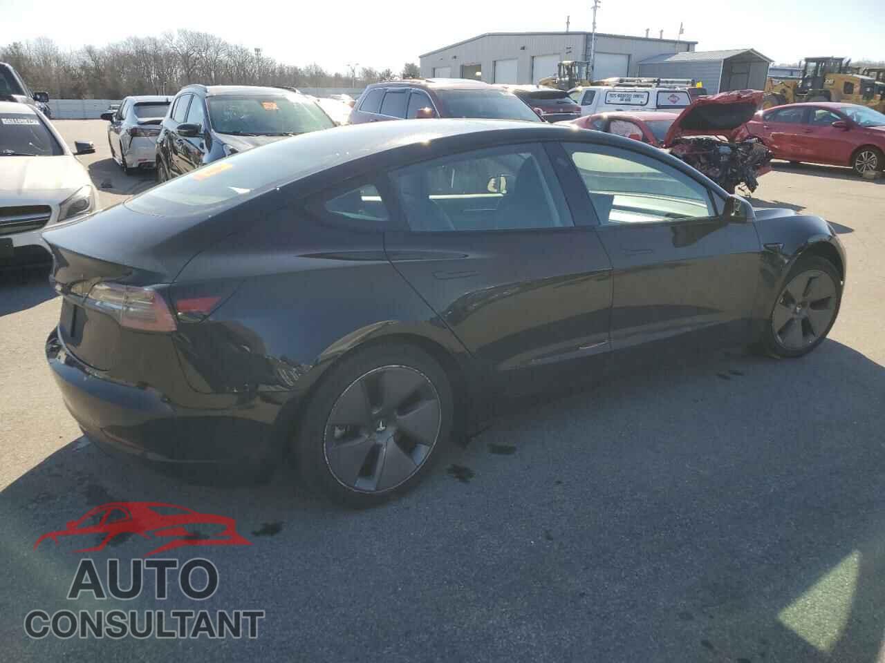 TESLA MODEL 3 2022 - 5YJ3E1EA2NF370199