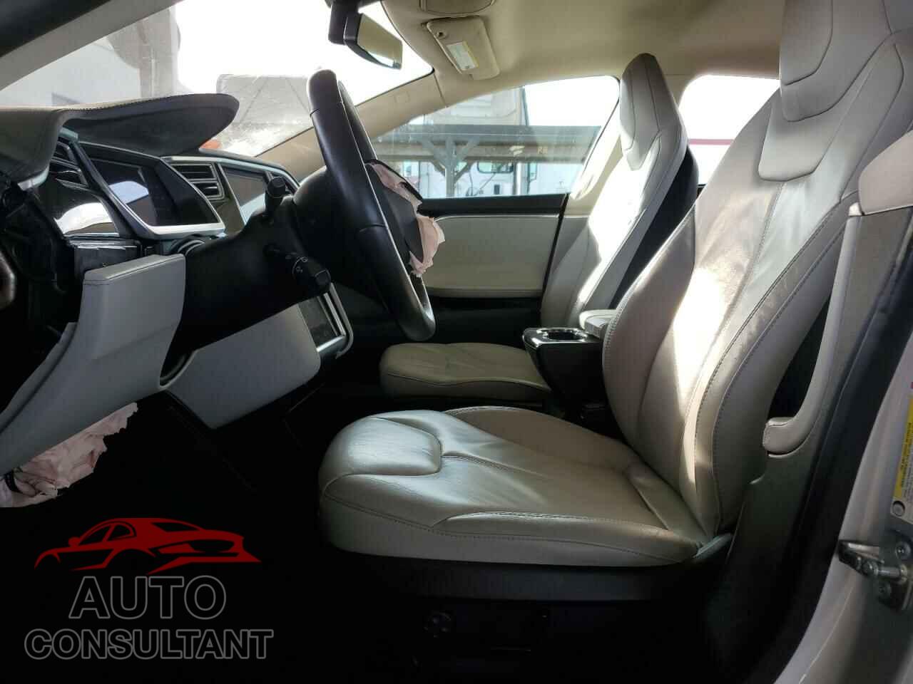 TESLA MODEL S 2013 - 5YJSA1DN8DFP24236