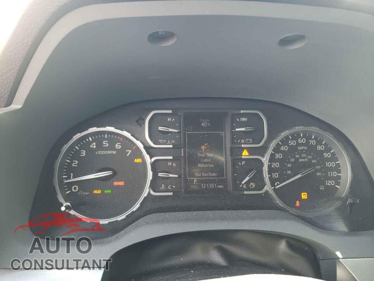 TOYOTA TUNDRA 2019 - 5TFDY5F13KX863473