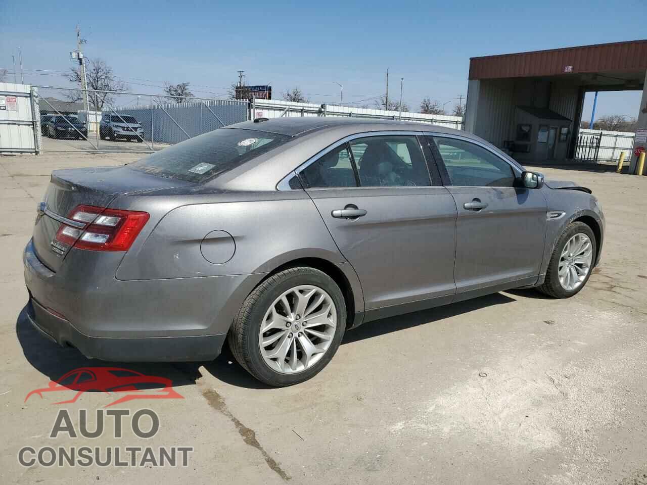 FORD TAURUS 2013 - 1FAHP2F89DG180573