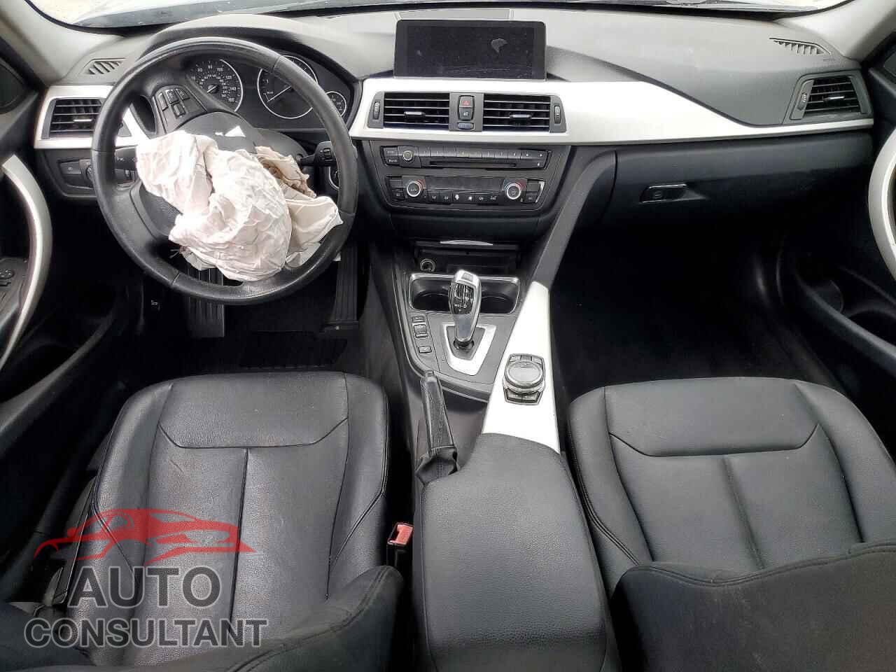 BMW 3 SERIES 2014 - WBA3B1C58EK132906