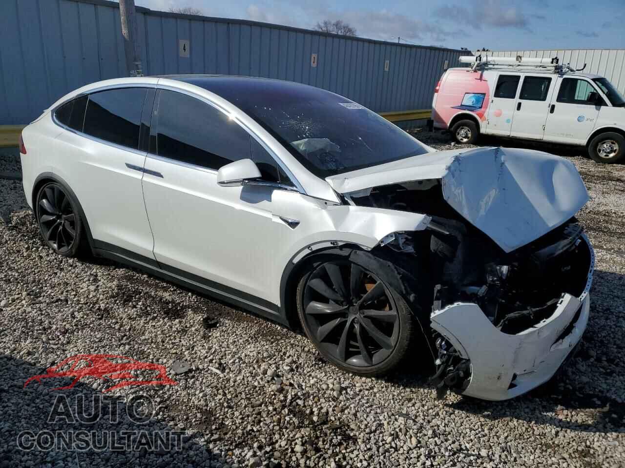 TESLA MODEL X 2017 - 5YJXCBE21HF054304