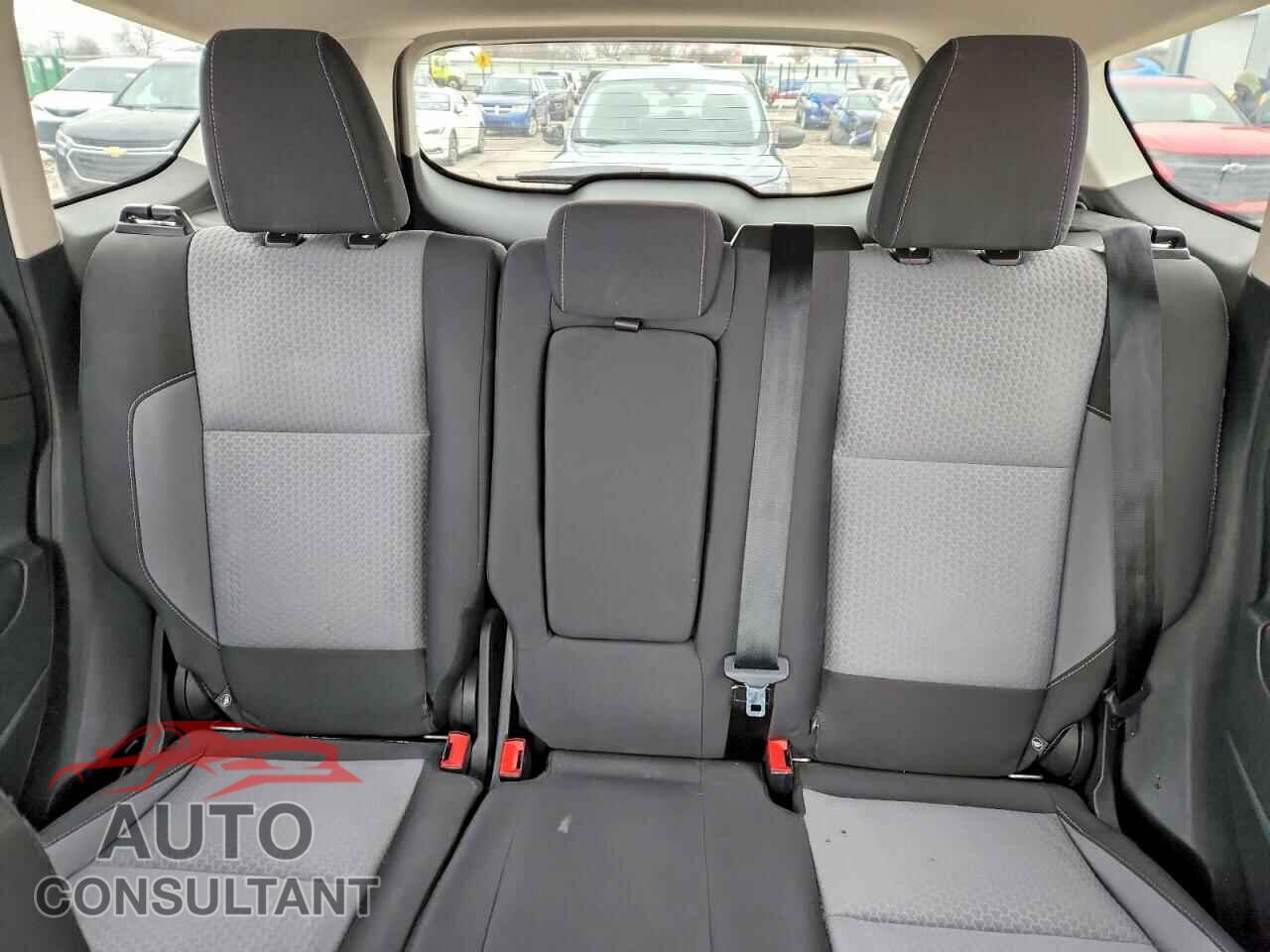 FORD ESCAPE 2017 - 1FMCU0GD6HUE46292