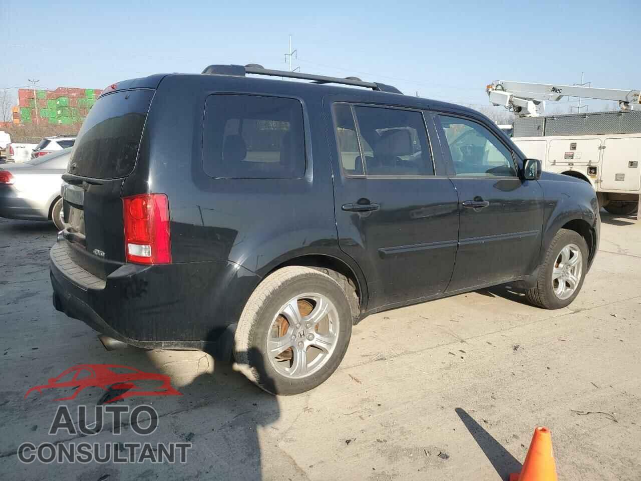 HONDA PILOT 2014 - 5FNYF4H55EB003459