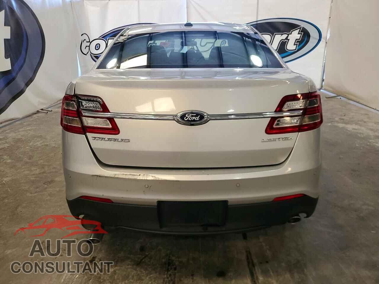 FORD TAURUS 2019 - 1FAHP2F84KG115689
