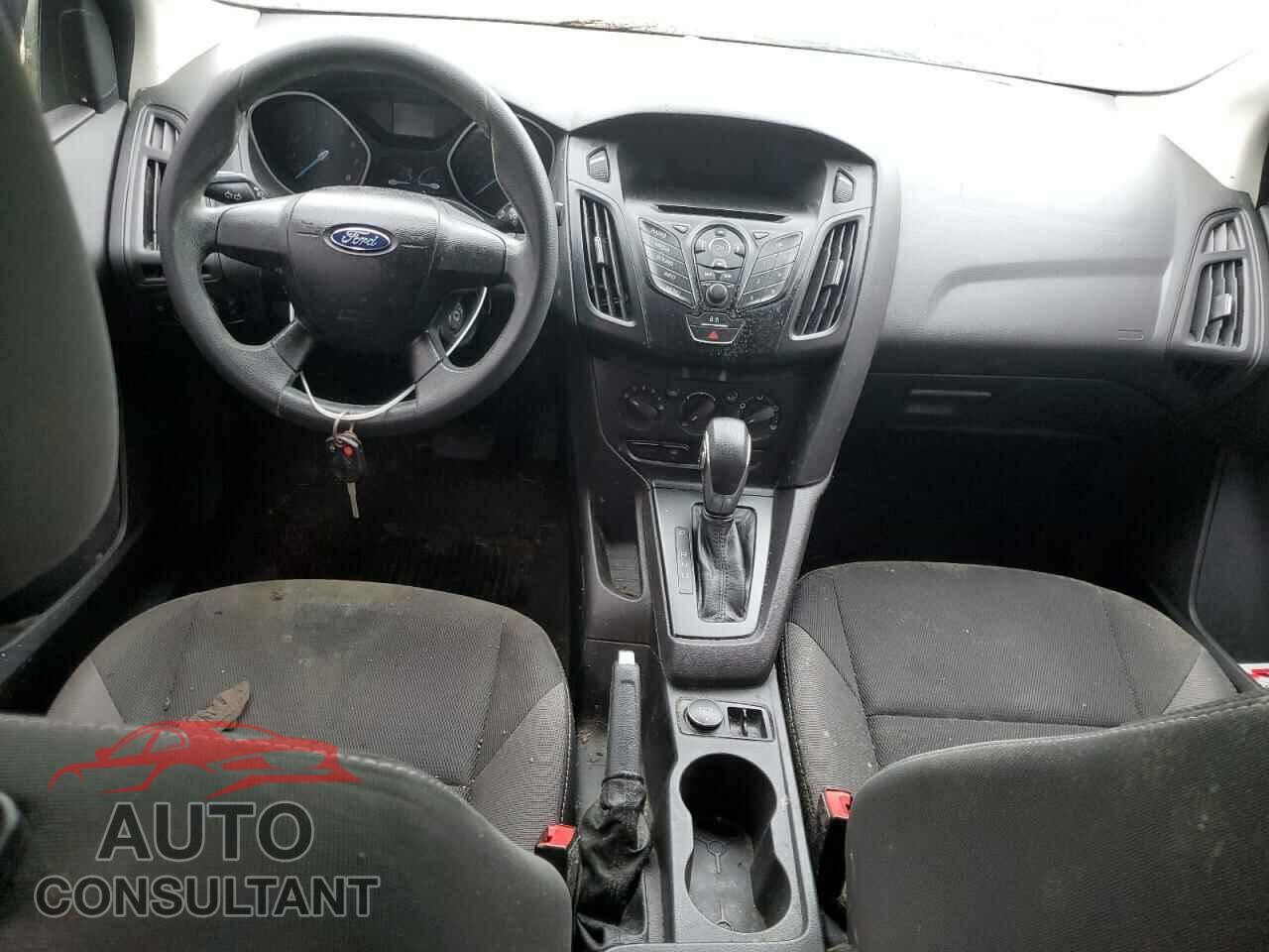 FORD FOCUS 2014 - 1FADP3E24EL270630