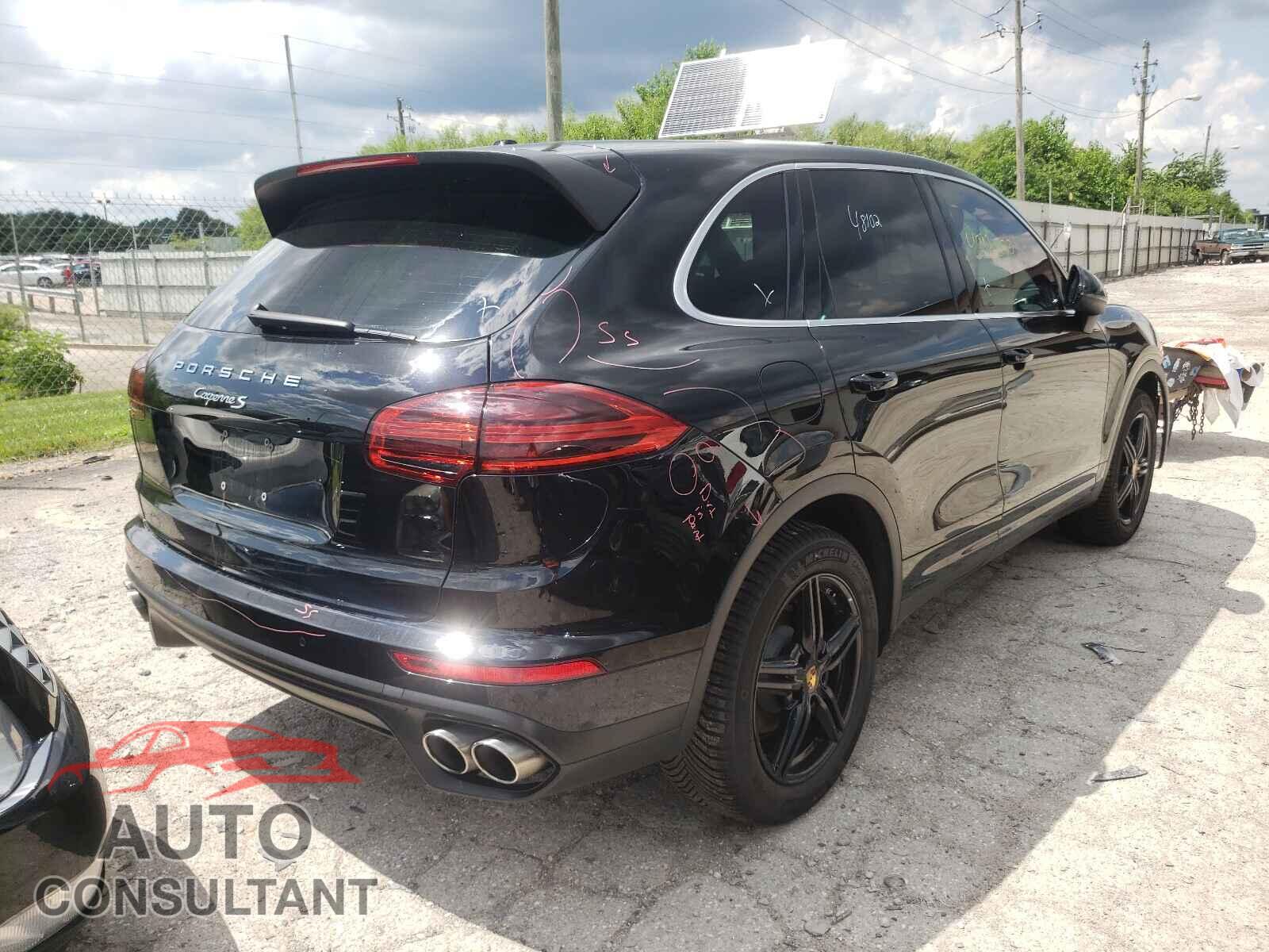 PORSCHE CAYENNE 2016 - WP1AB2A29GLA93859