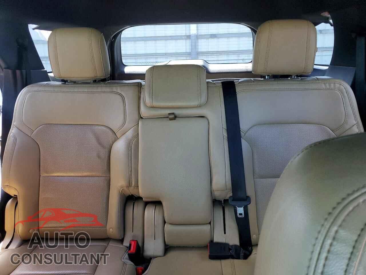 FORD EXPLORER 2016 - 1FM5K7F83GGC82573