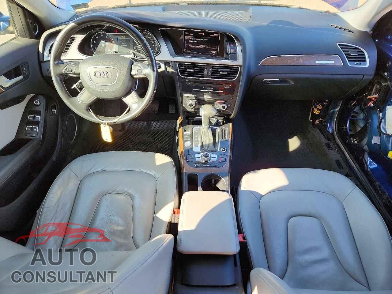 AUDI A4 2013 - WAUKFBFL1DN049122
