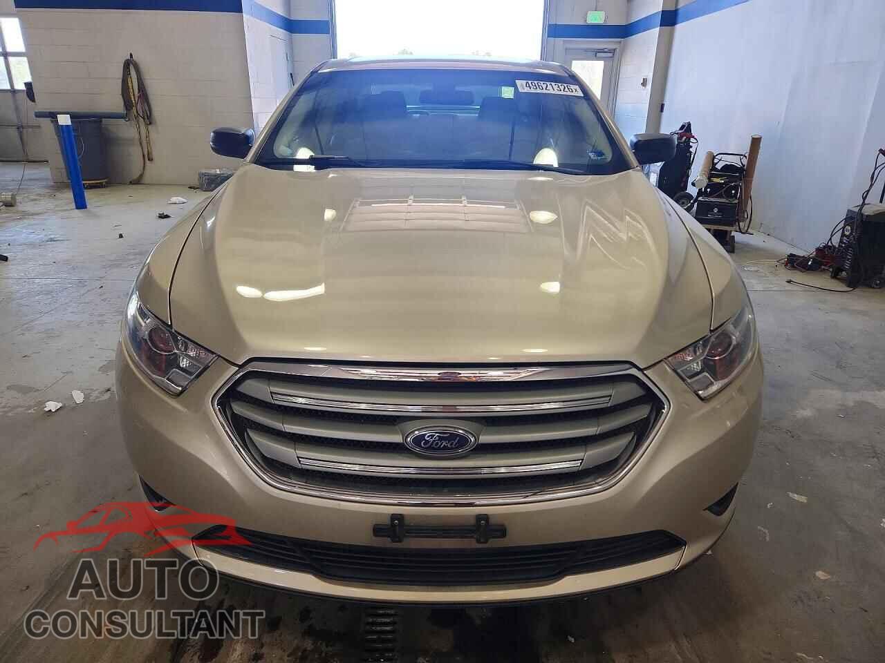 FORD TAURUS 2017 - 1FAHP2D84HG118667
