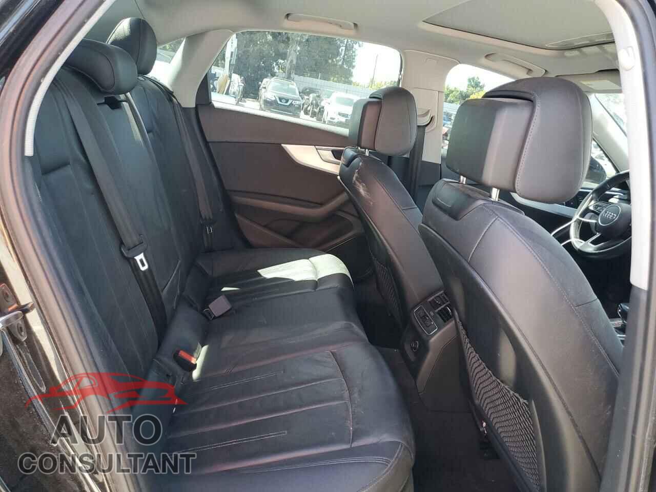 AUDI A4 2018 - WAULMAF48JN011878