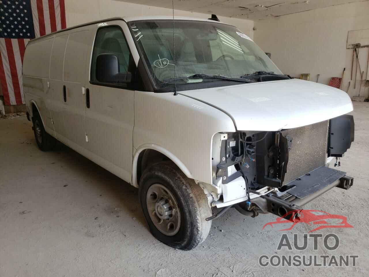 CHEVROLET EXPRESS 2018 - 1GCWGBFP4J1194954