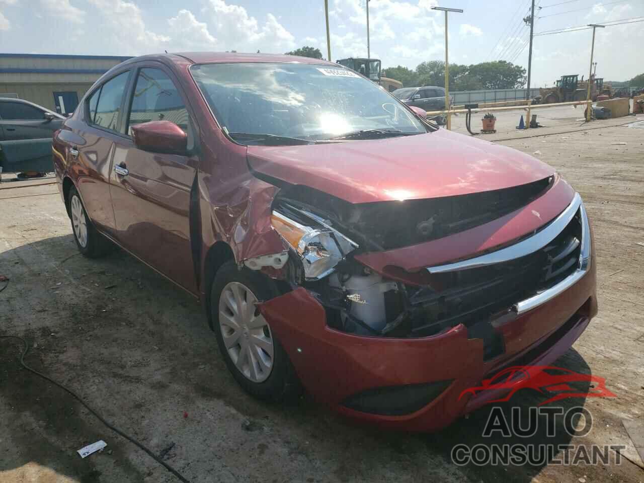 NISSAN VERSA 2017 - 3N1CN7APXHK470613