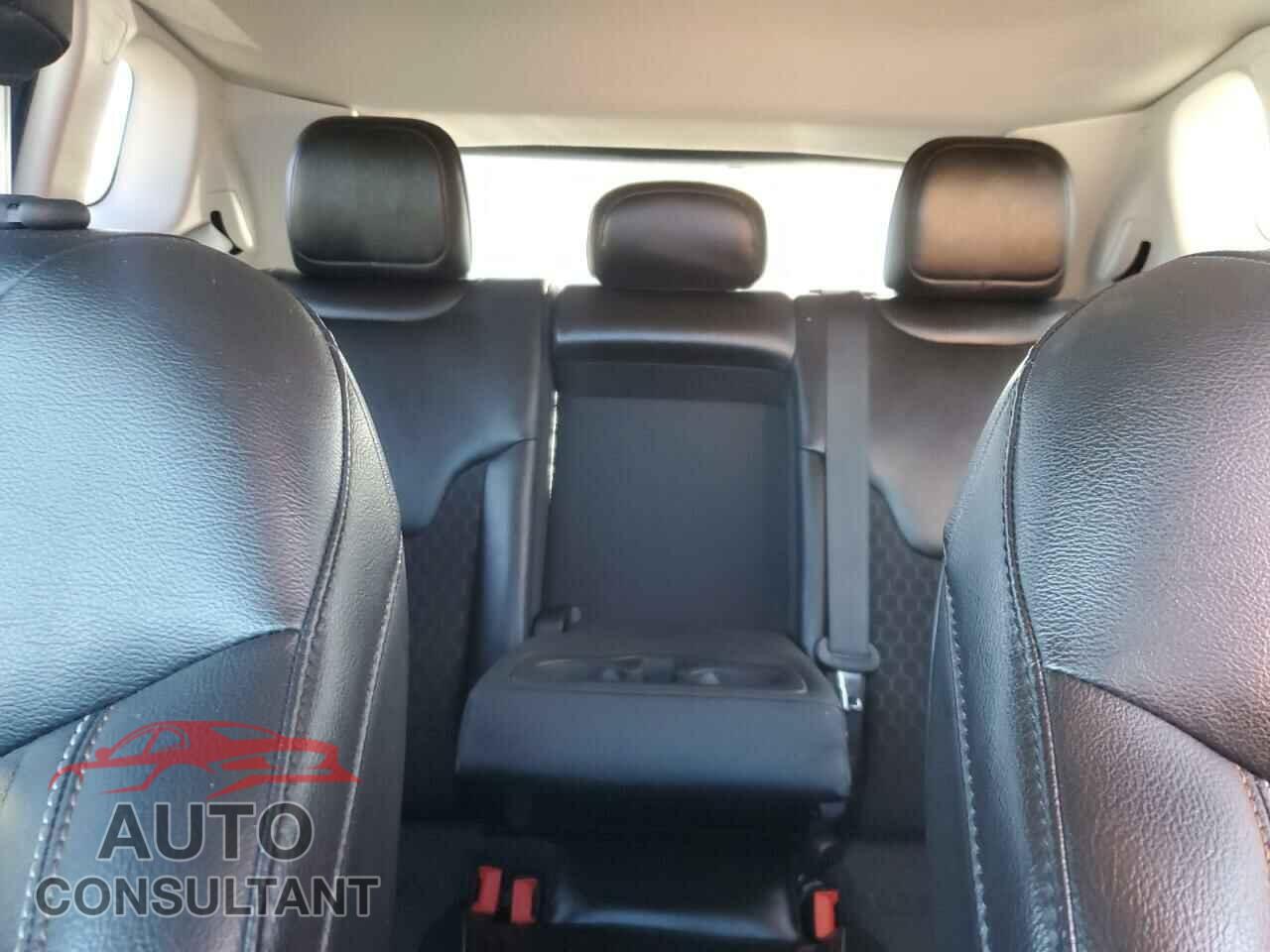 JEEP COMPASS 2019 - 3C4NJDBB0KT650669