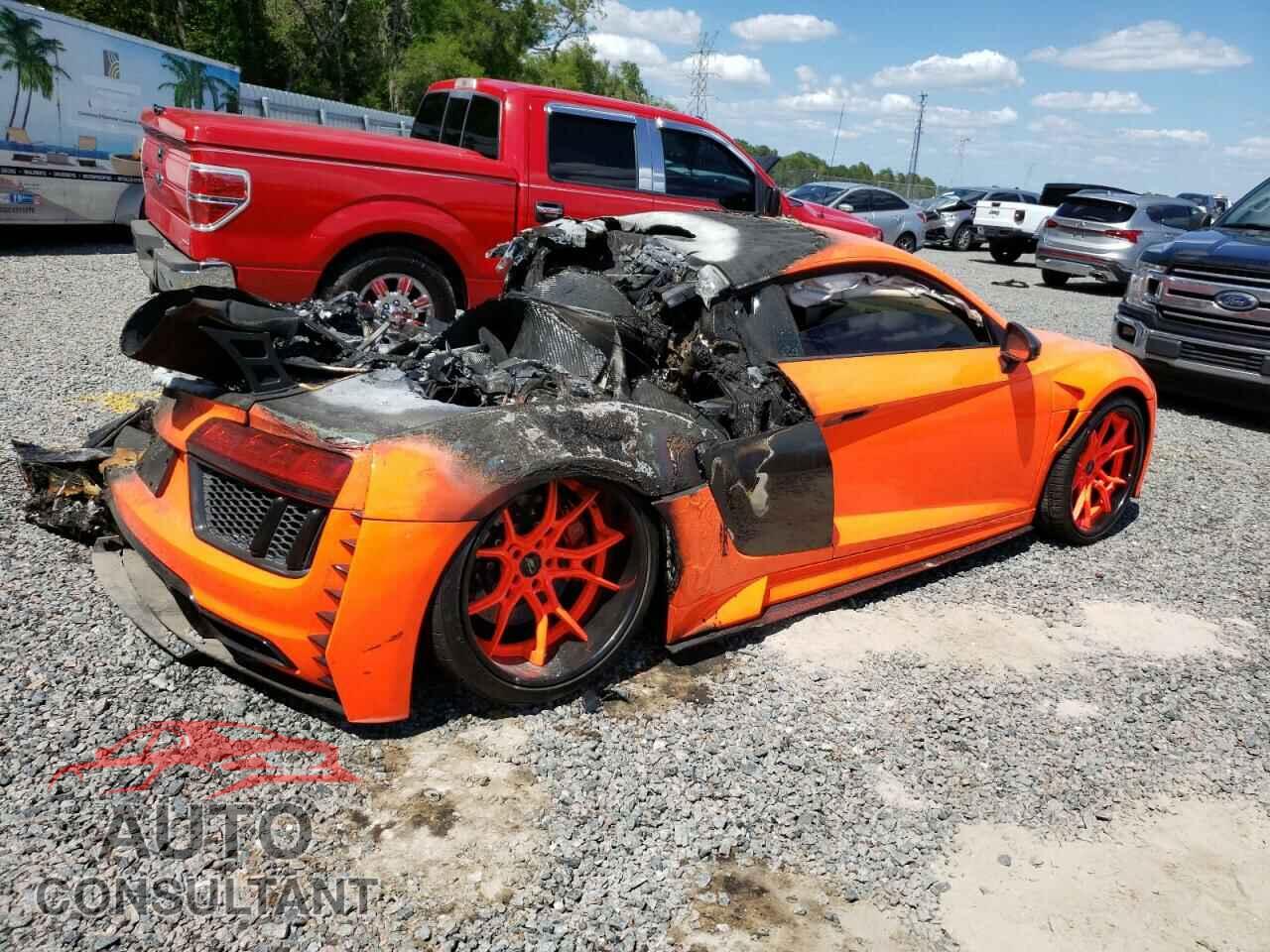 AUDI R8 2017 - WUAKBAFX7H7902244