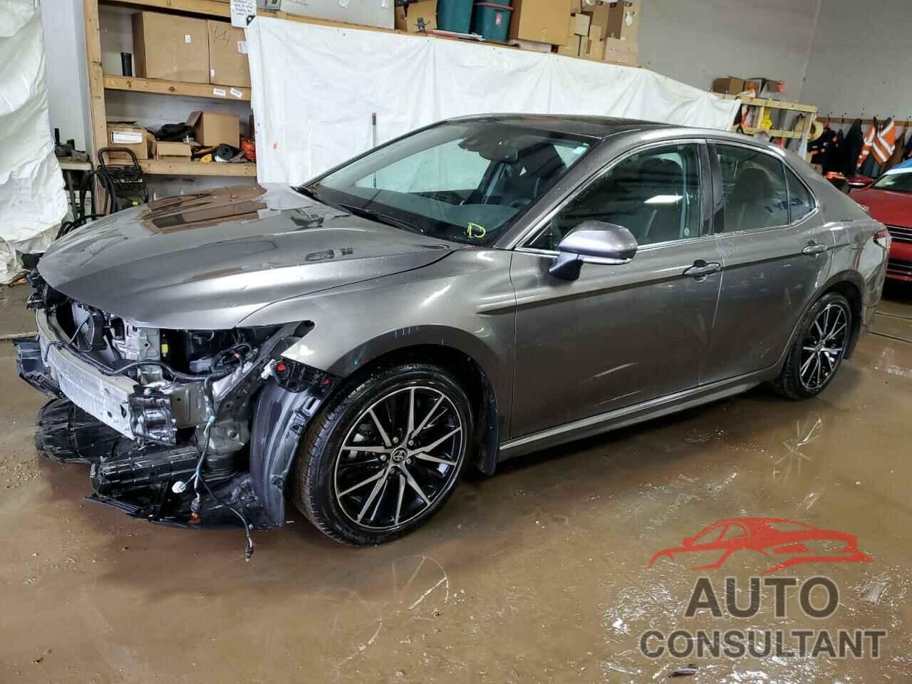 TOYOTA CAMRY 2021 - 4T1T11AK0MU431366