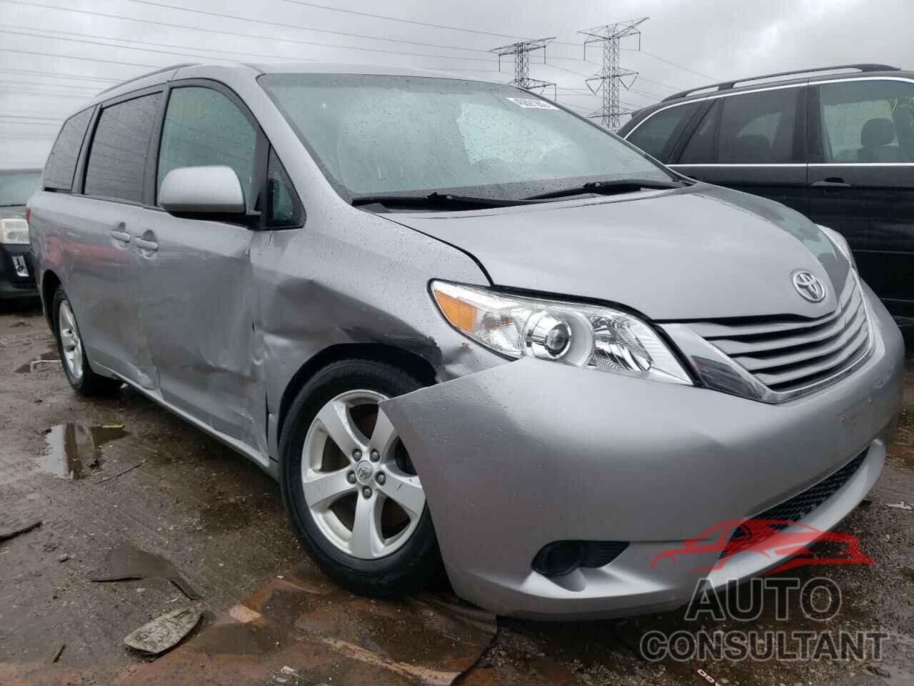 TOYOTA SIENNA 2017 - 5TDKZ3DC1HS824697