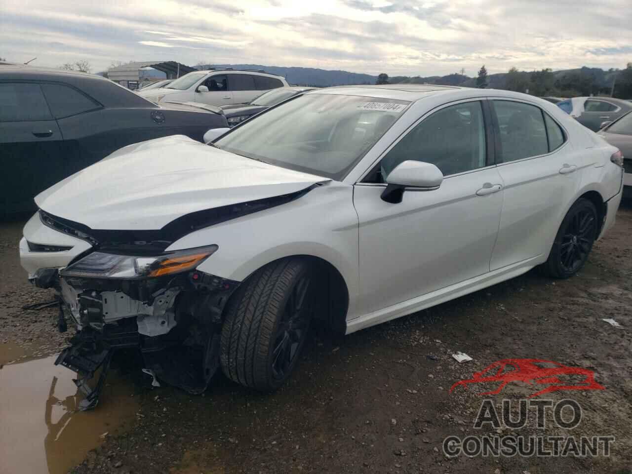 TOYOTA CAMRY 2023 - 4T1K31AK1PU608291