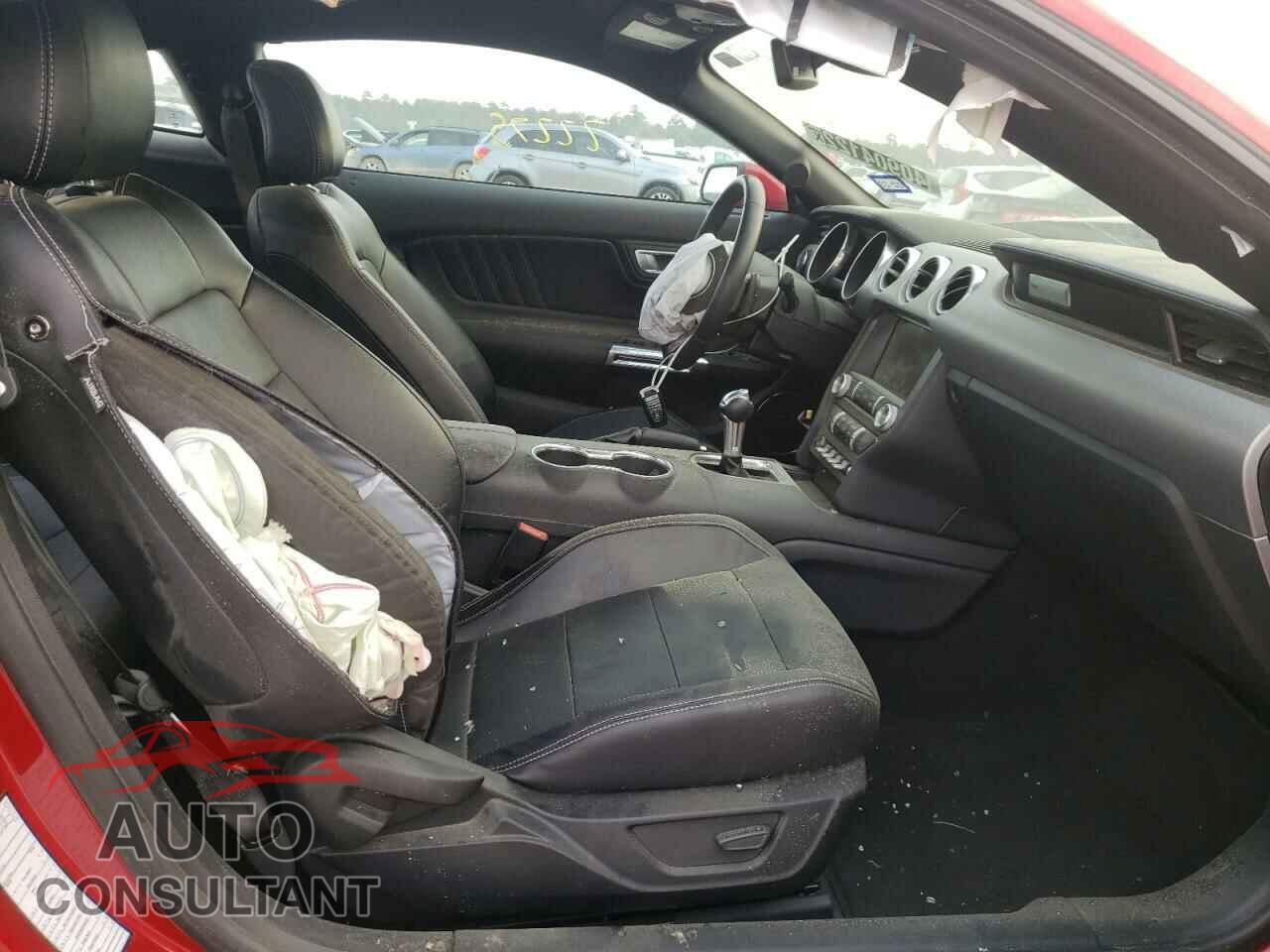 FORD MUSTANG 2021 - 1FA6P8CF6M5115575