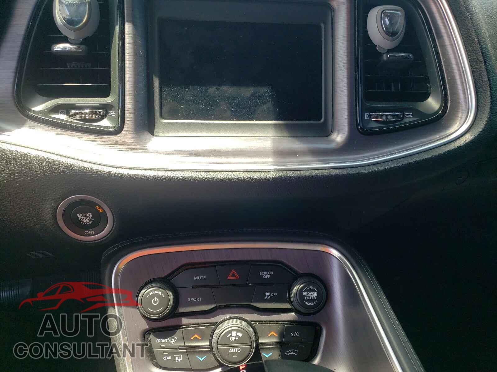 DODGE CHALLENGER 2018 - 2C3CDZAG8JH321531