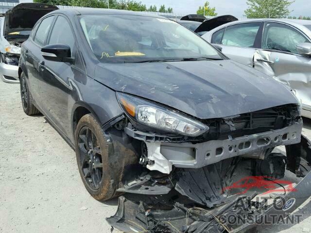 FORD FOCUS 2016 - 1FADP3K23GL370614