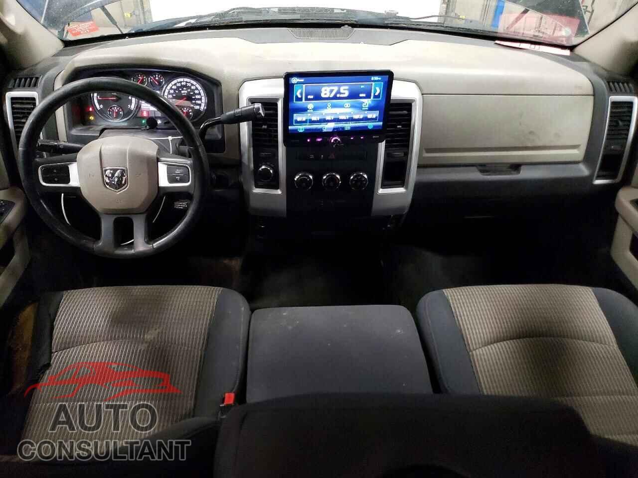 DODGE RAM 1500 2011 - 1D7RV1CT3BS655772