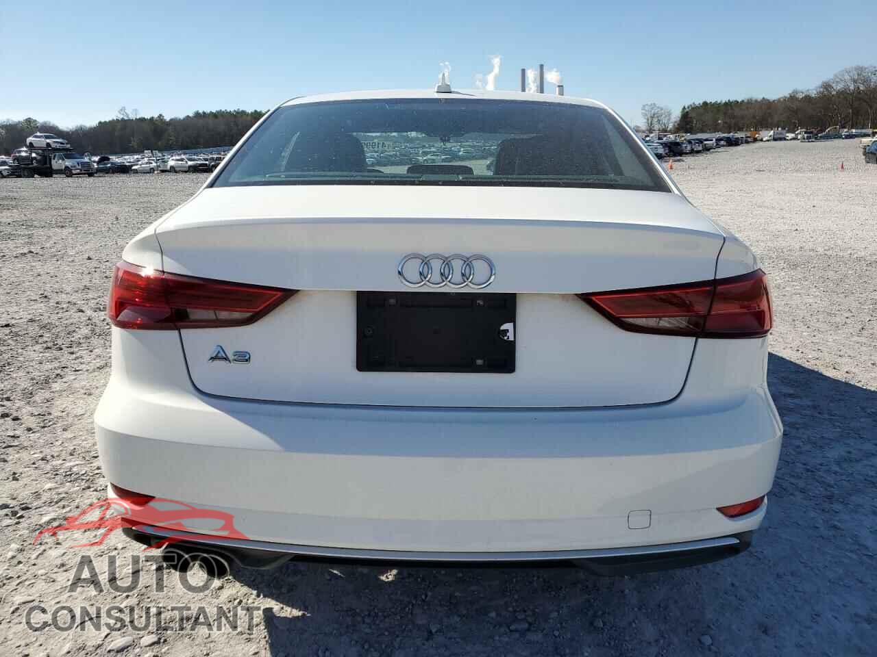 AUDI A3 2017 - WAUAUGFFXH1037802