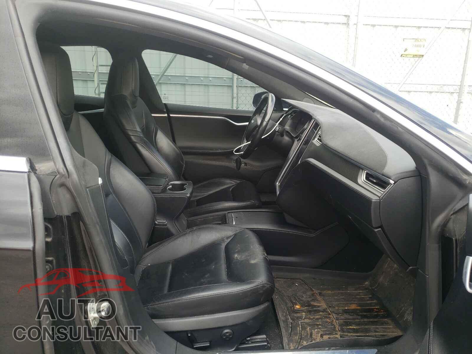 TESLA MODEL S 2016 - 5YJSA1E27GF152391