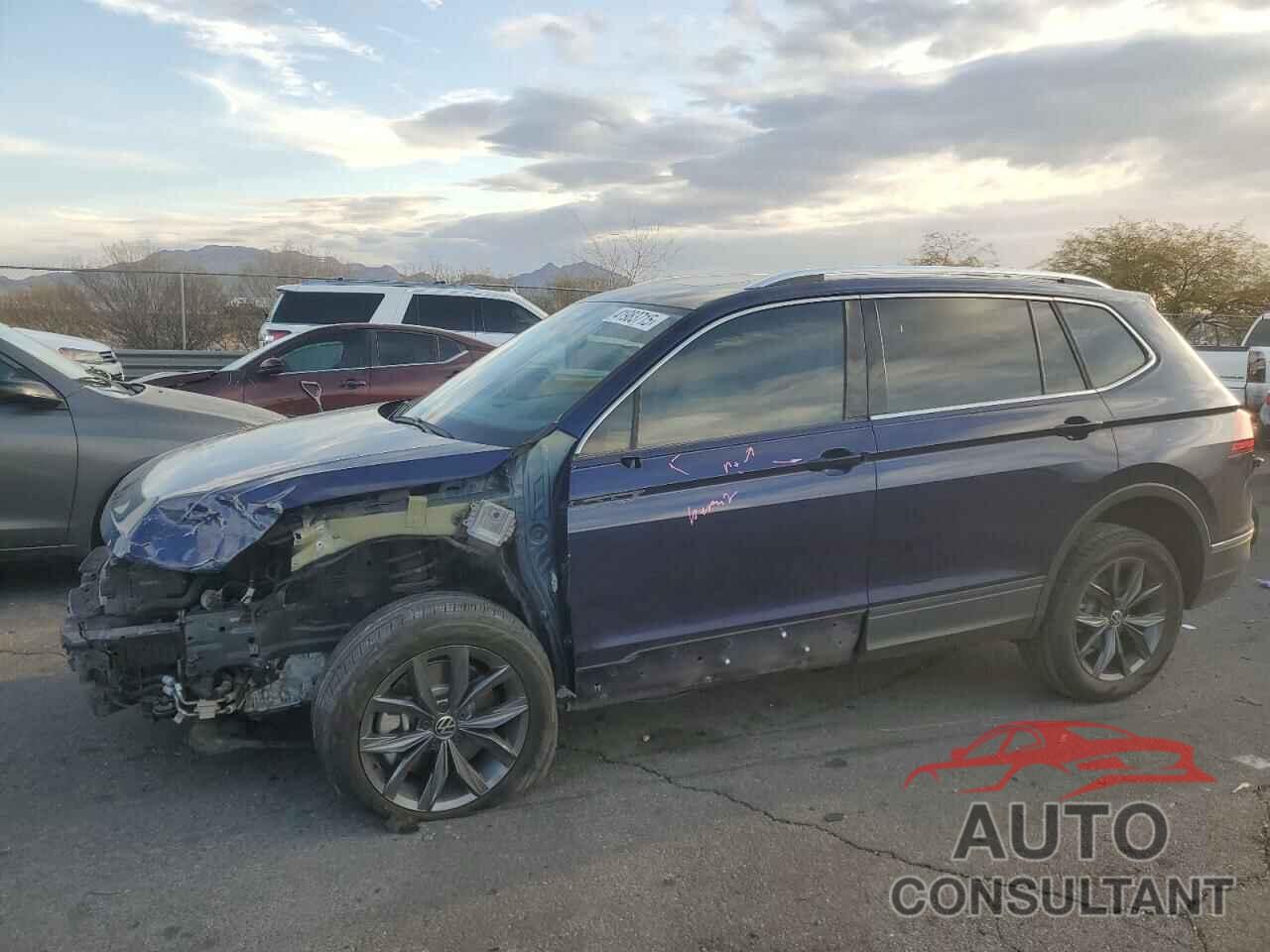 VOLKSWAGEN TIGUAN 2022 - 3VV3B7AX3NM147401