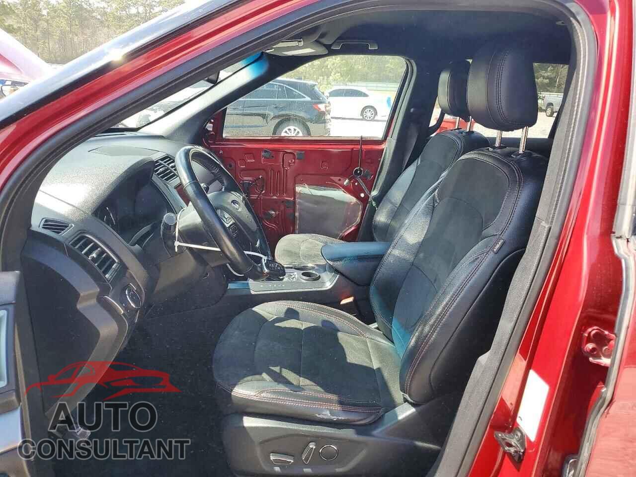 FORD EXPLORER 2018 - 1FM5K7D81JGA54470