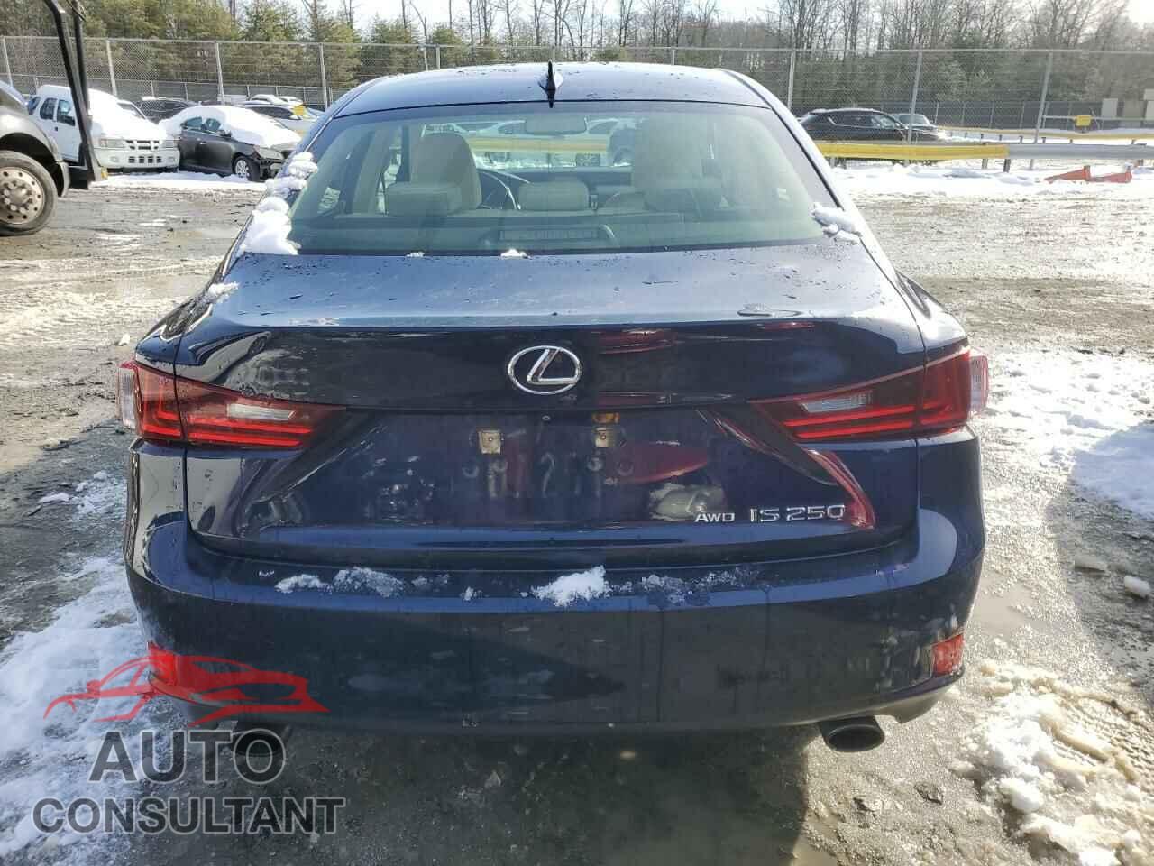 LEXUS IS 2015 - JTHCF1D22F5022282