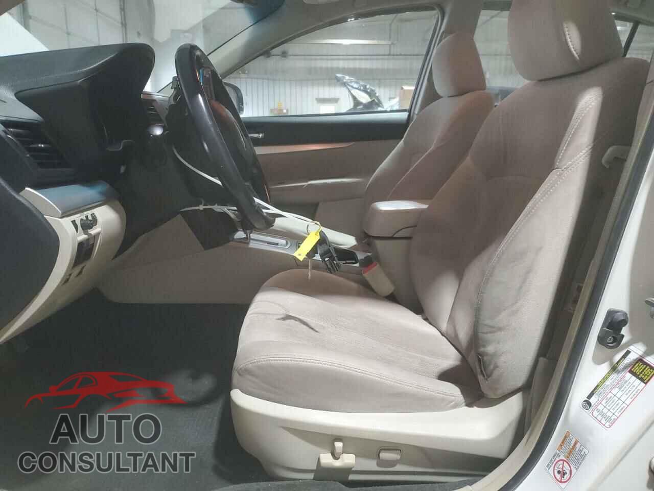 SUBARU LEGACY 2013 - 4S3BMBH65D3010366