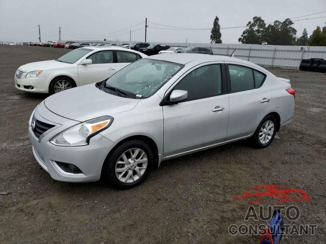 NISSAN VERSA 2017 - 3N1CN7APXHL883058