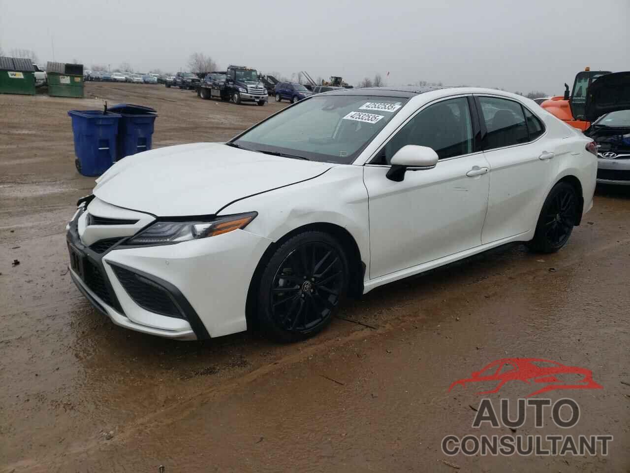 TOYOTA CAMRY 2023 - 4T1KZ1AK8PU072261