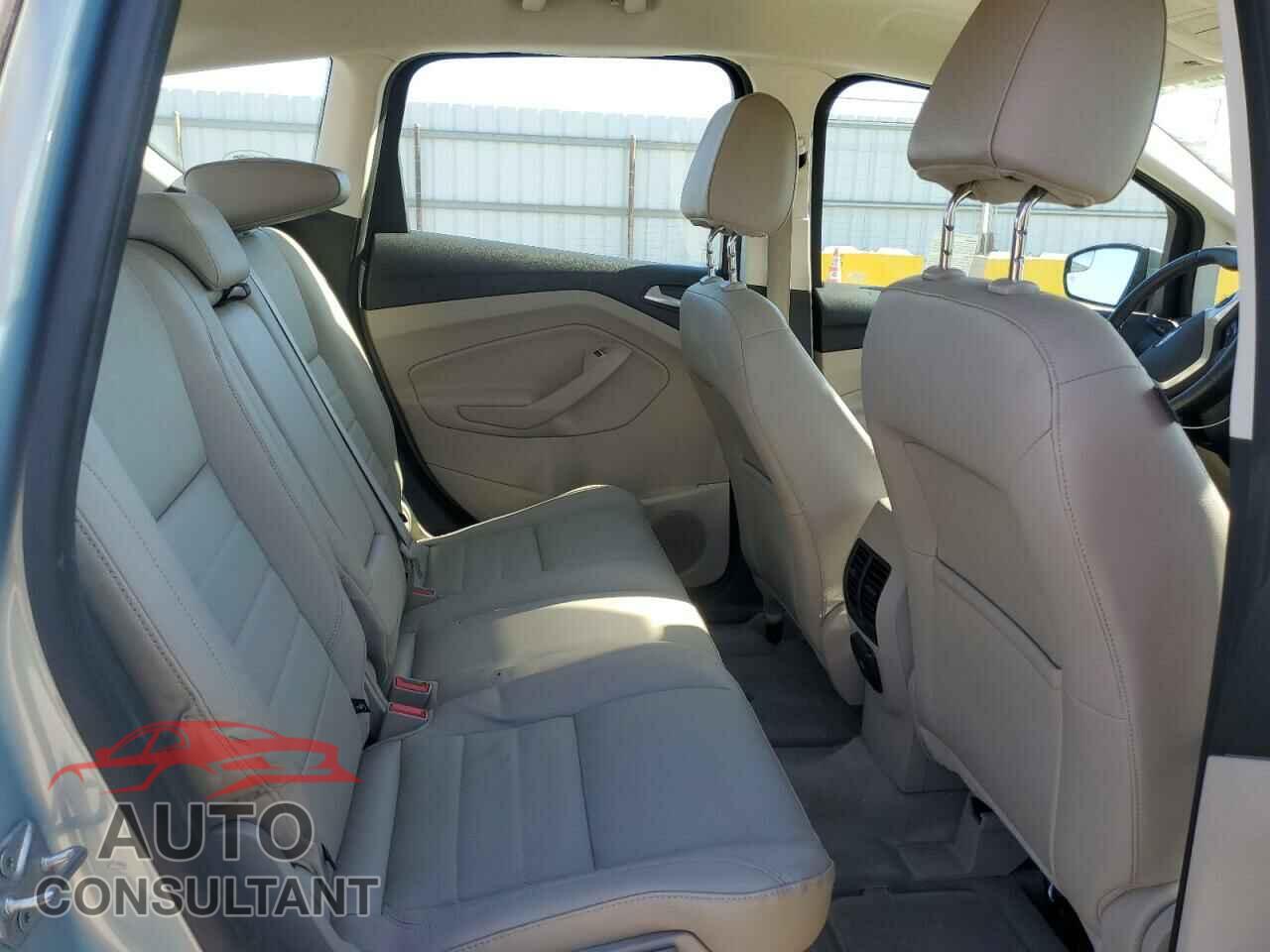 FORD CMAX 2013 - 1FADP5CU8DL557225