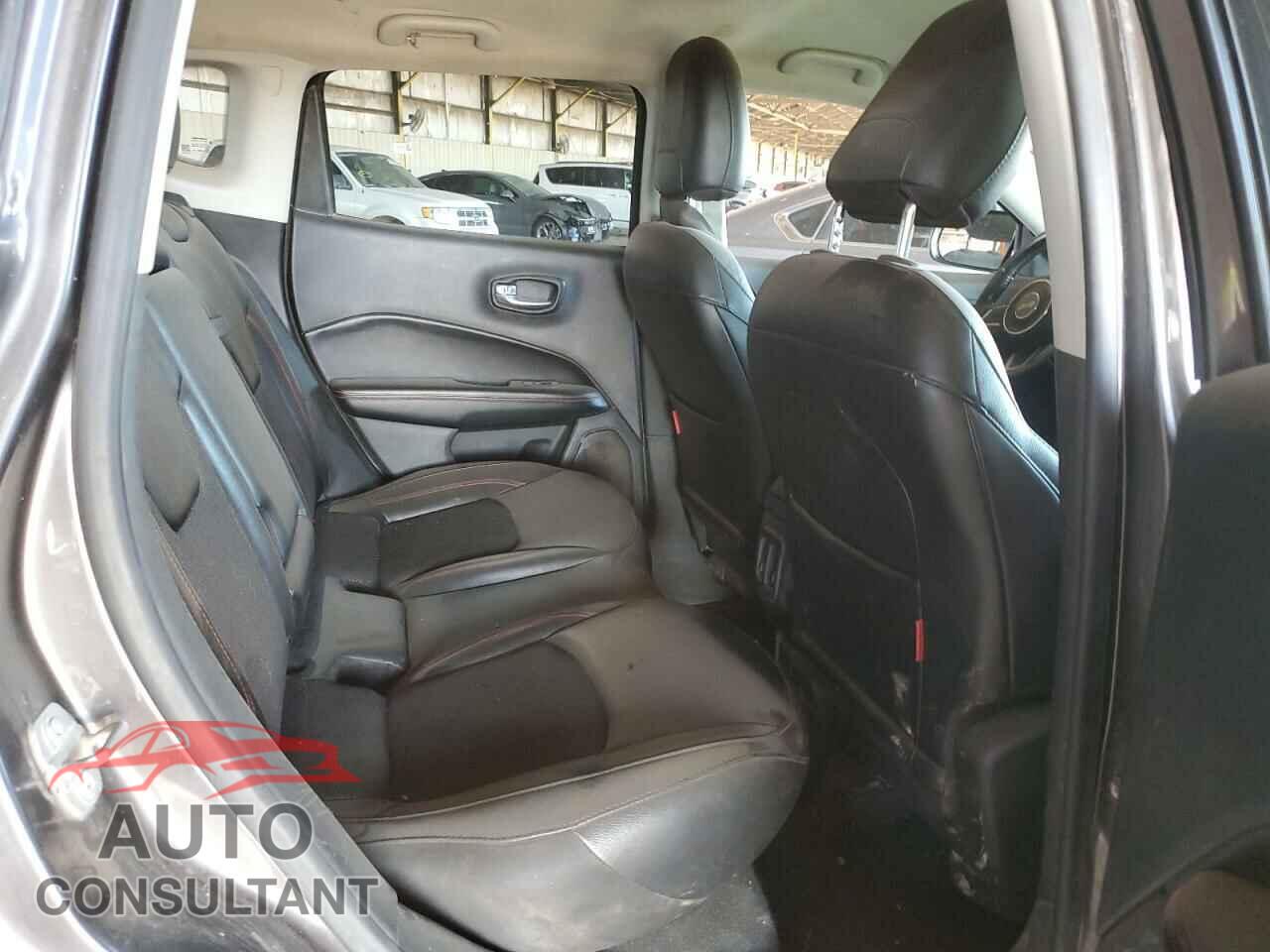 JEEP COMPASS 2020 - 3C4NJDDB5LT177589